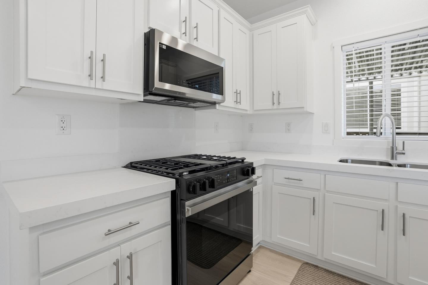 Detail Gallery Image 18 of 20 For 3321 Ashwood Way #3321,  Soquel,  CA 95073 - 3 Beds | 2 Baths