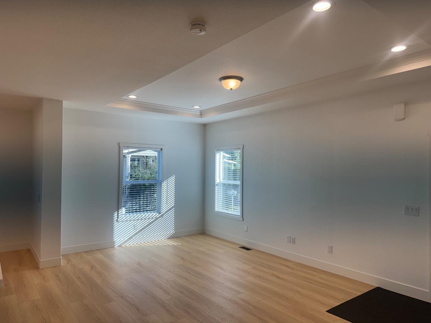 Detail Gallery Image 5 of 15 For 3321 Ashwood Way #3321,  Soquel,  CA 95073 - 3 Beds | 2 Baths