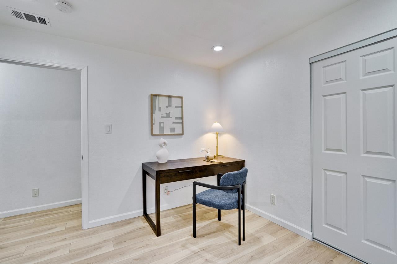 Detail Gallery Image 29 of 45 For 961 Lambaren Ave, Livermore,  CA 94551 - 4 Beds | 2 Baths