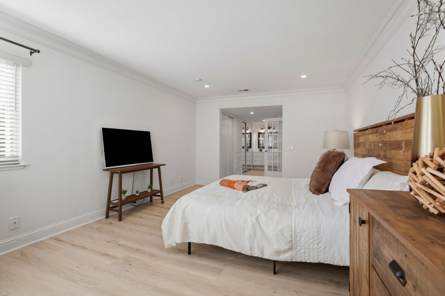 Detail Gallery Image 20 of 40 For 6460 Standridge Ct, San Jose,  CA 95123 - 4 Beds | 2/1 Baths