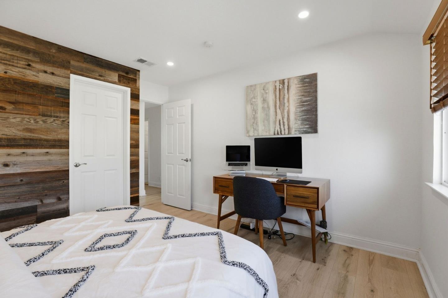 Detail Gallery Image 25 of 40 For 6460 Standridge Ct, San Jose,  CA 95123 - 4 Beds | 2/1 Baths