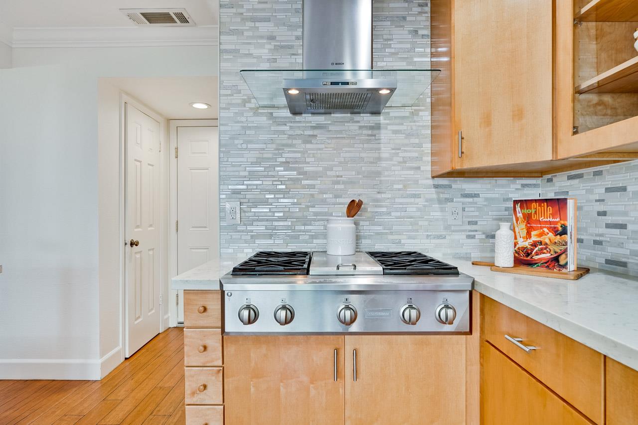 Detail Gallery Image 12 of 46 For 34234 Arizona St #14,  Union City,  CA 94587 - 3 Beds | 2/1 Baths