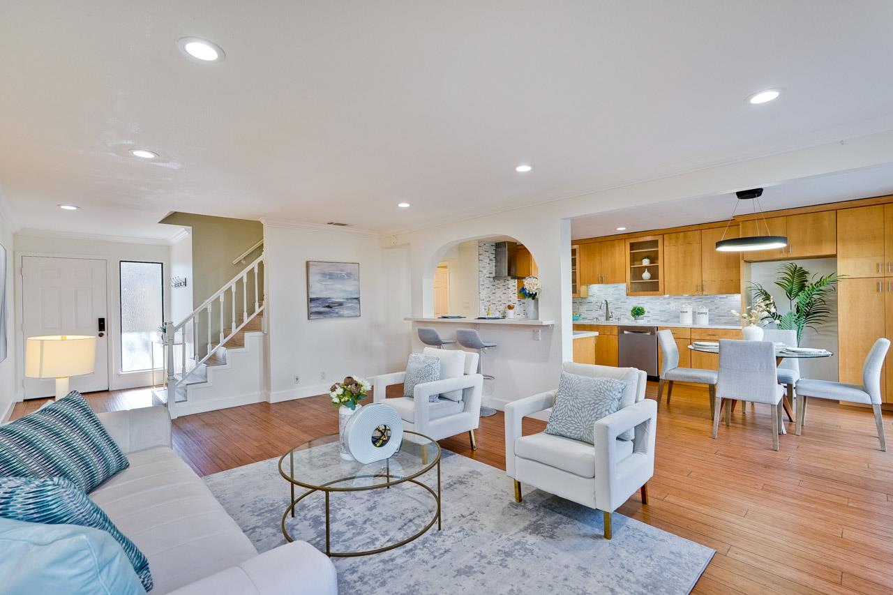 Detail Gallery Image 3 of 46 For 34234 Arizona St #14,  Union City,  CA 94587 - 3 Beds | 2/1 Baths