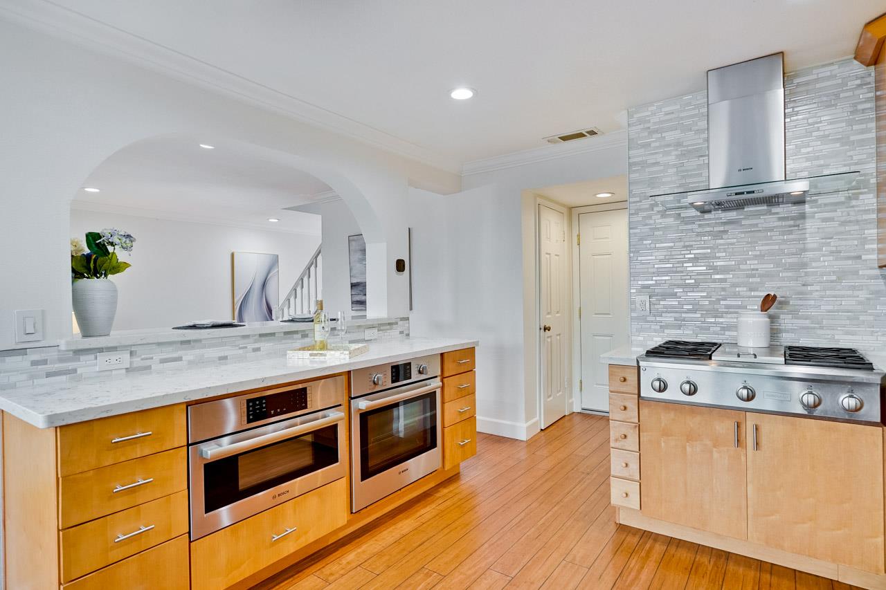 Detail Gallery Image 6 of 46 For 34234 Arizona St #14,  Union City,  CA 94587 - 3 Beds | 2/1 Baths