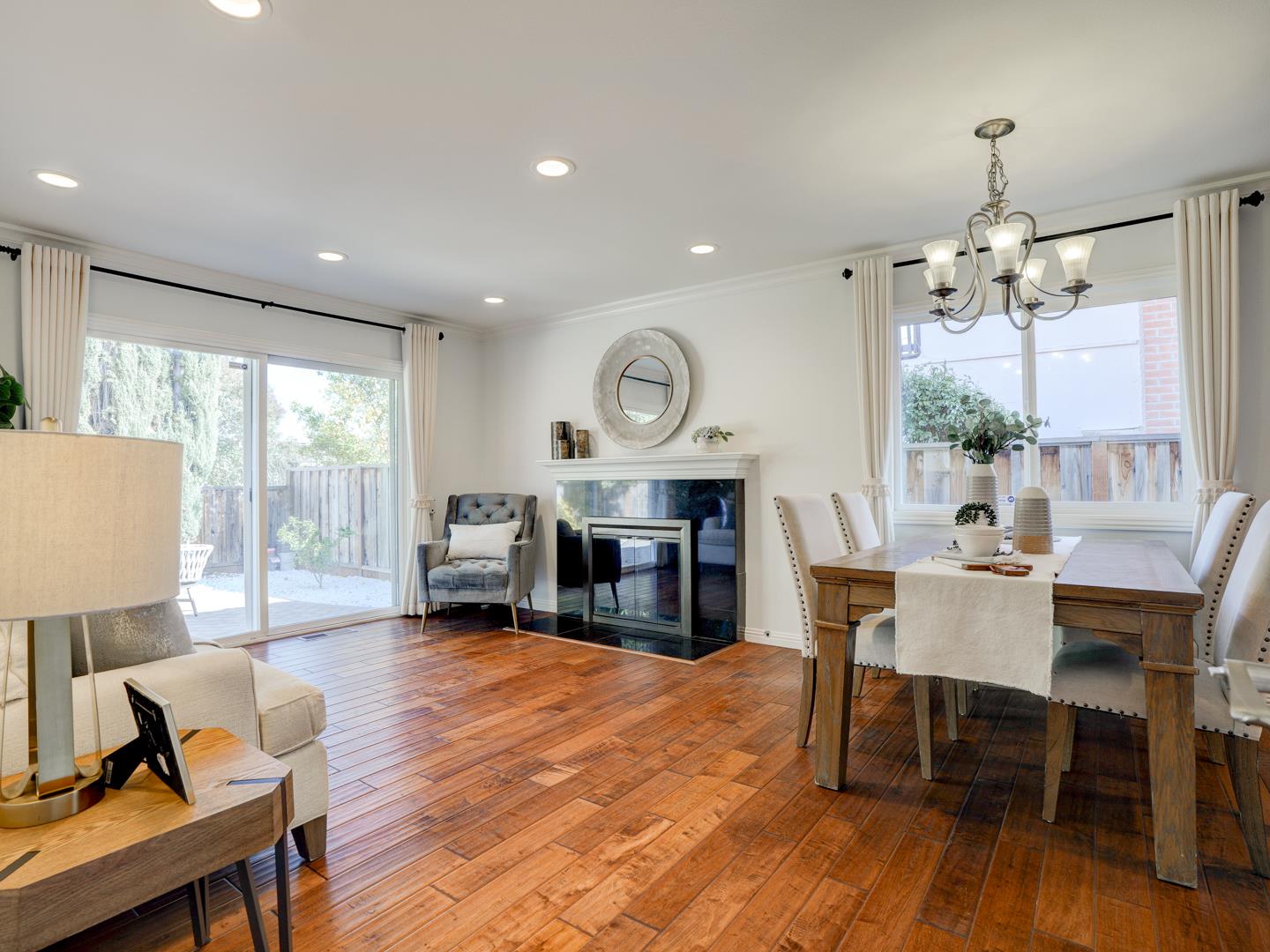 Detail Gallery Image 15 of 69 For 1674 S Stelling Rd, Cupertino,  CA 95014 - 3 Beds | 3 Baths