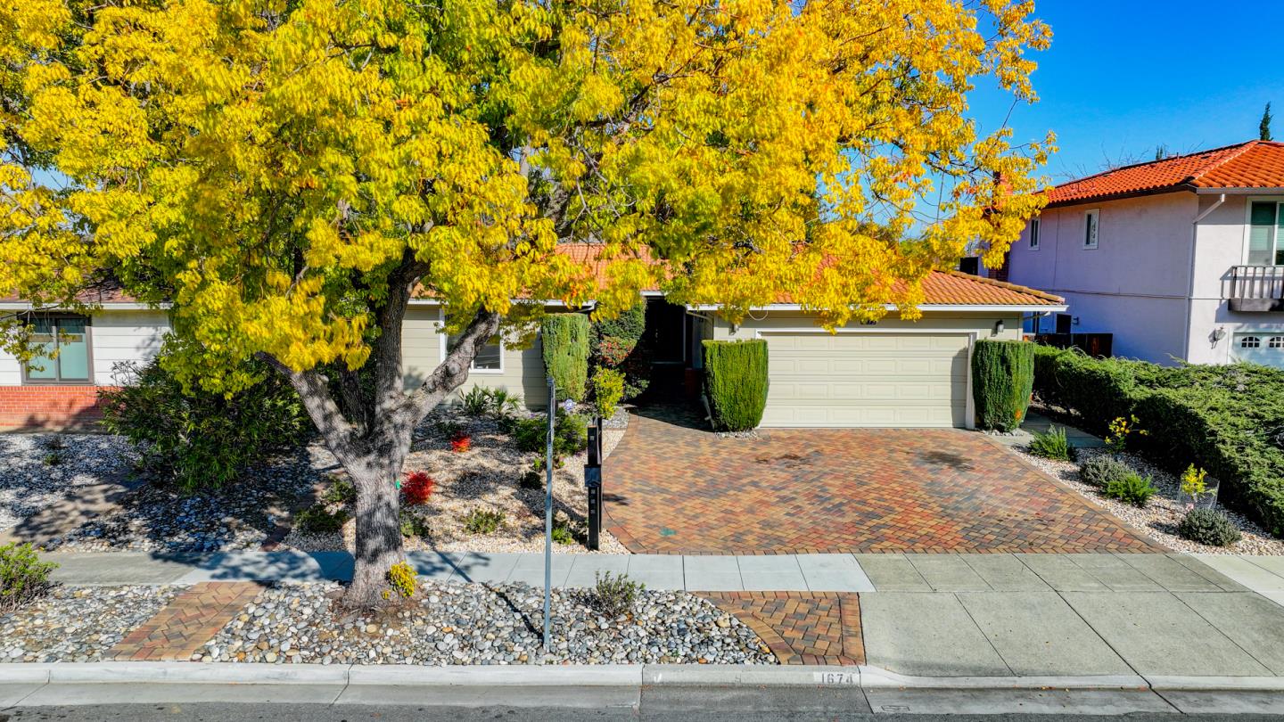 Detail Gallery Image 55 of 69 For 1674 S Stelling Rd, Cupertino,  CA 95014 - 3 Beds | 3 Baths