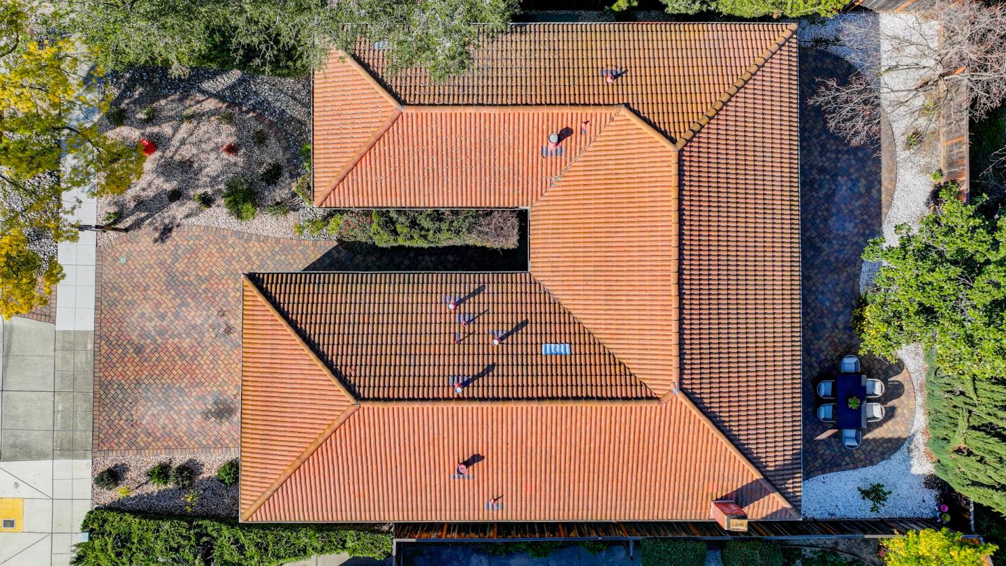 Detail Gallery Image 57 of 69 For 1674 S Stelling Rd, Cupertino,  CA 95014 - 3 Beds | 3 Baths