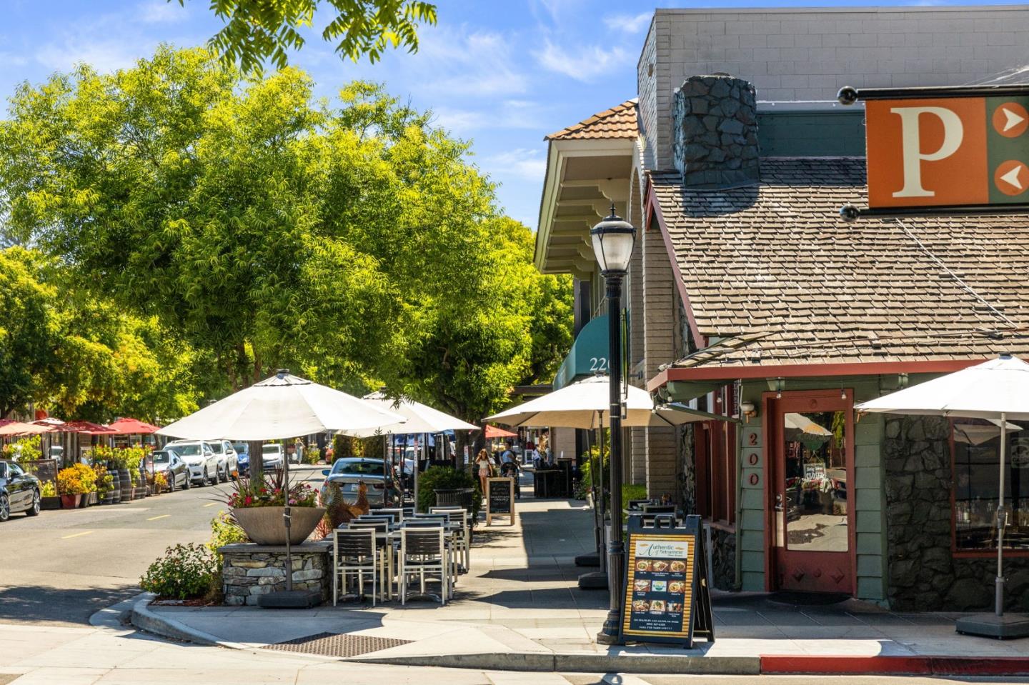 Detail Gallery Image 32 of 34 For 484 Gabilan St, Los Altos,  CA 94022 - 3 Beds | 2/1 Baths