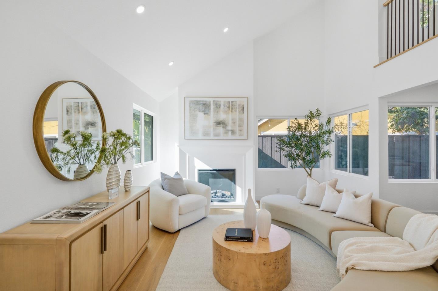 Detail Gallery Image 10 of 73 For 4234 Rosenbaum Ave, San Jose,  CA 95136 - 4 Beds | 2/1 Baths