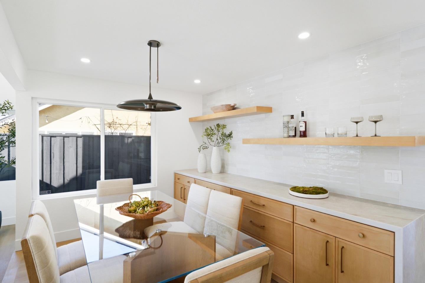 Detail Gallery Image 15 of 73 For 4234 Rosenbaum Ave, San Jose,  CA 95136 - 4 Beds | 2/1 Baths