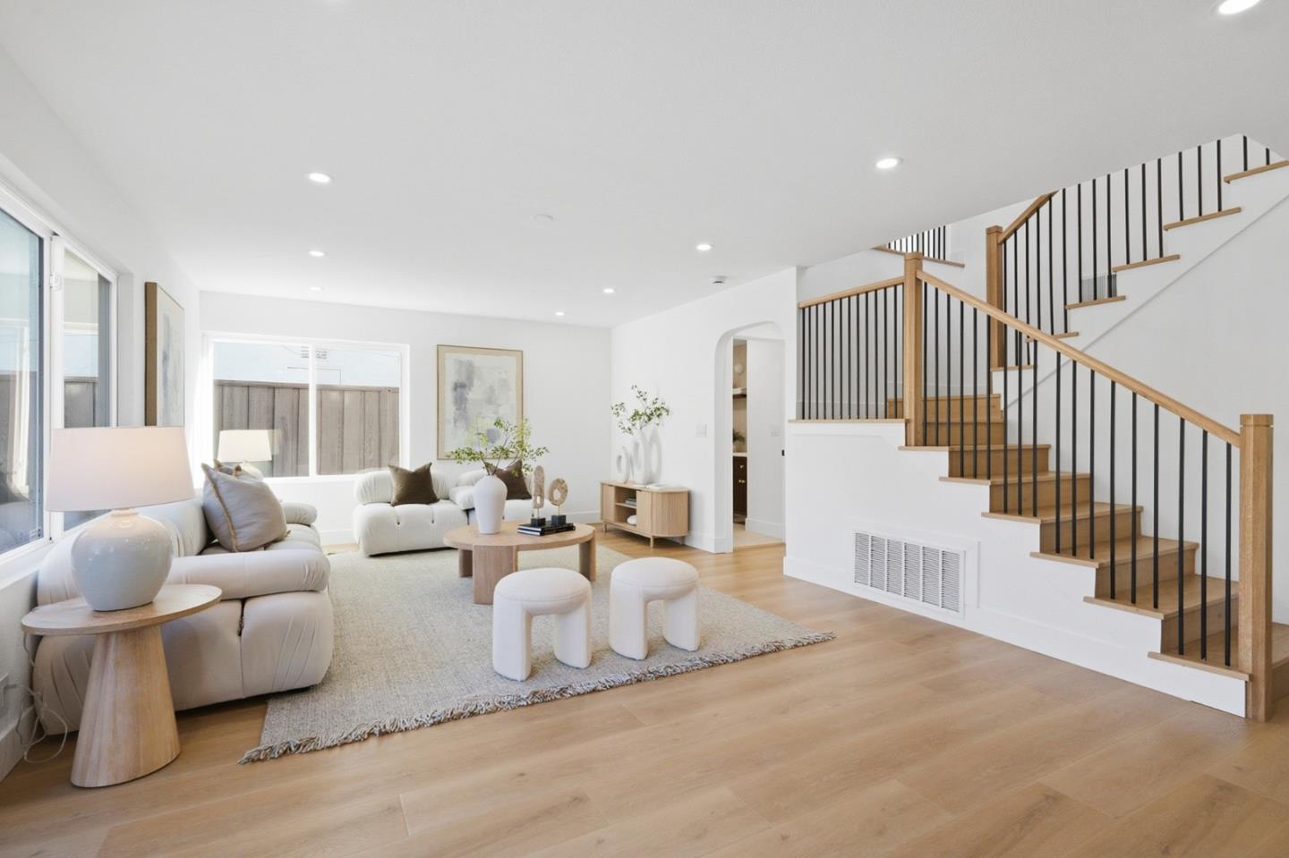 Detail Gallery Image 27 of 73 For 4234 Rosenbaum Ave, San Jose,  CA 95136 - 4 Beds | 2/1 Baths