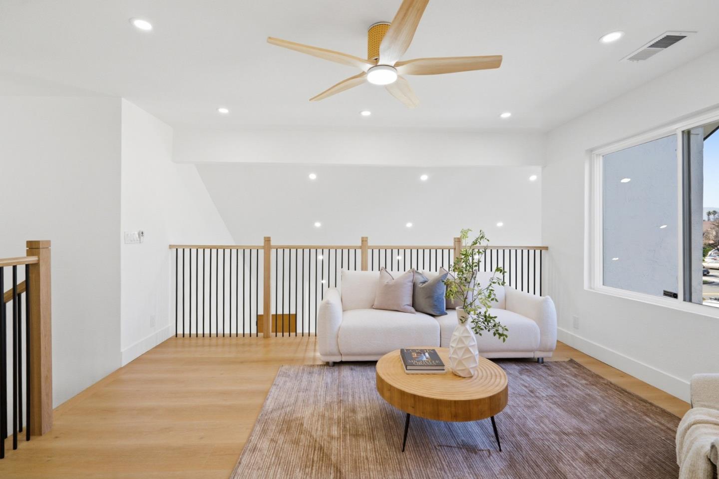 Detail Gallery Image 39 of 73 For 4234 Rosenbaum Ave, San Jose,  CA 95136 - 4 Beds | 2/1 Baths