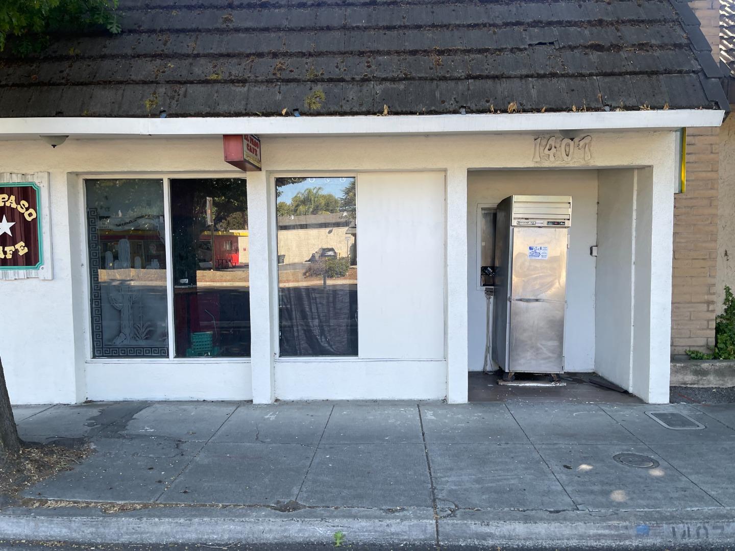 240 West Market Street, Salinas, CA, 93901