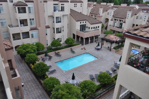 Front Image Thumbnail for ML82033765