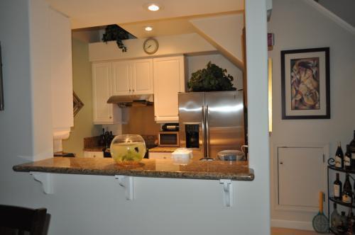 Detail Gallery Image 8 of 9 For 1951 Ofarrell St #406,  San Mateo,  CA 94403 - 2 Beds | 2 Baths