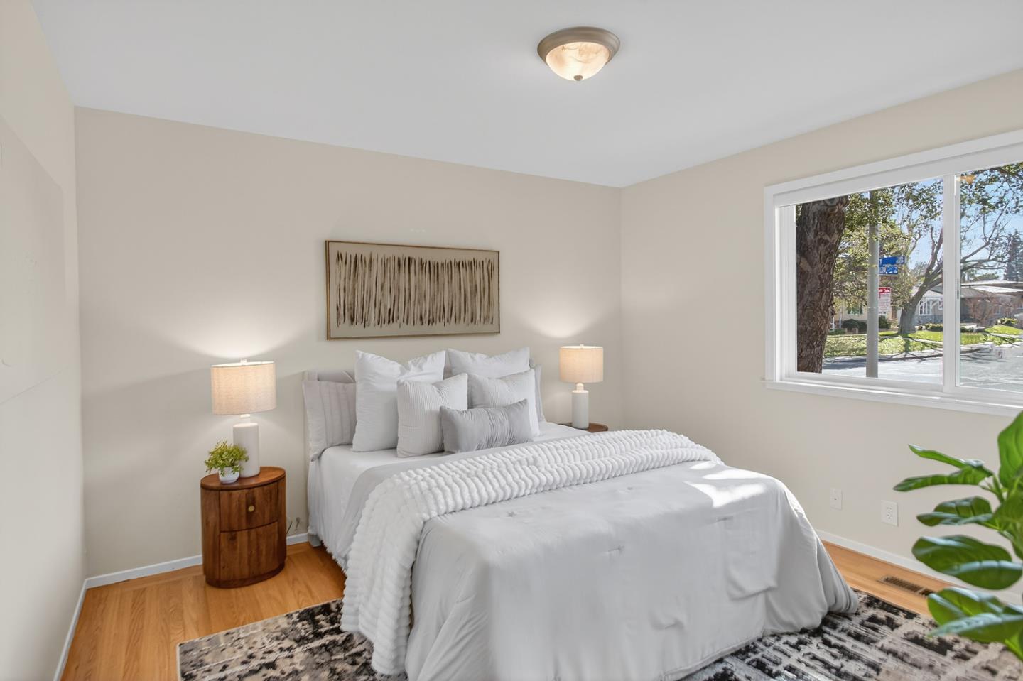 Detail Gallery Image 22 of 25 For 1010 Gest Dr, Mountain View,  CA 94040 - 3 Beds | 2 Baths