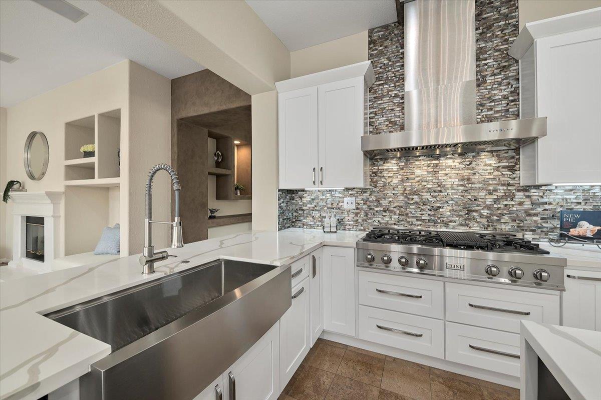 Detail Gallery Image 15 of 41 For 191 Tarragon Ave, Morgan Hill,  CA 95037 - 5 Beds | 3/1 Baths