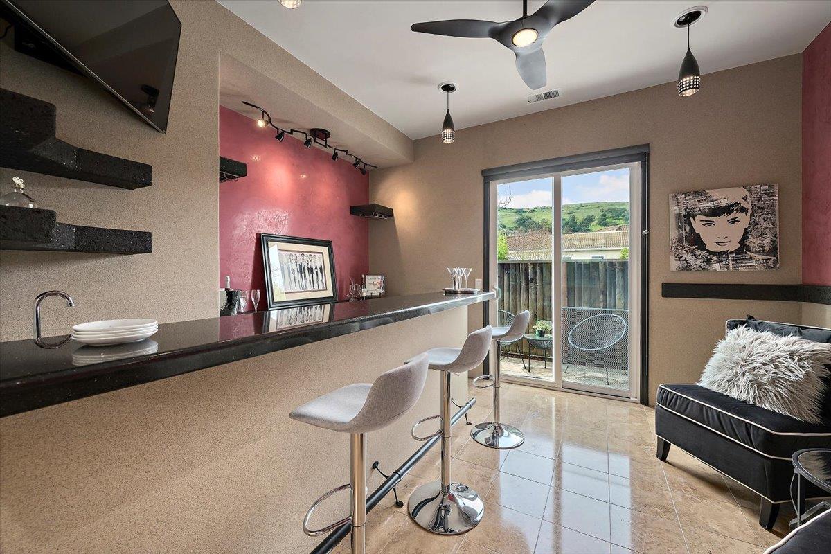 Detail Gallery Image 20 of 41 For 191 Tarragon Ave, Morgan Hill,  CA 95037 - 5 Beds | 3/1 Baths