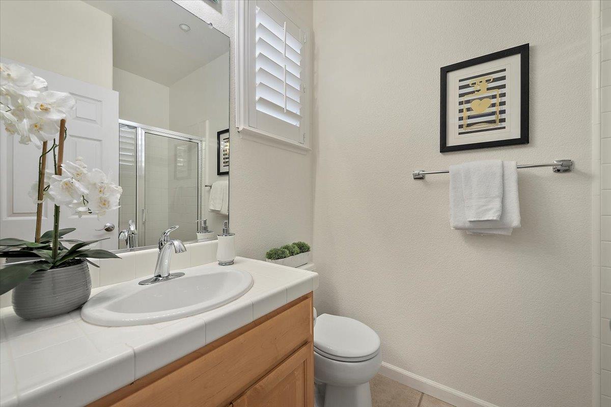 Detail Gallery Image 34 of 41 For 191 Tarragon Ave, Morgan Hill,  CA 95037 - 5 Beds | 3/1 Baths