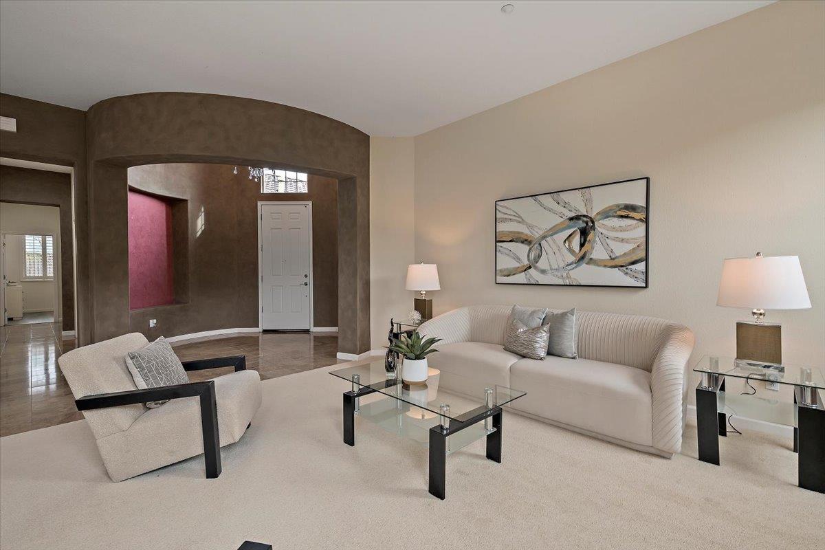 Detail Gallery Image 6 of 41 For 191 Tarragon Ave, Morgan Hill,  CA 95037 - 5 Beds | 3/1 Baths