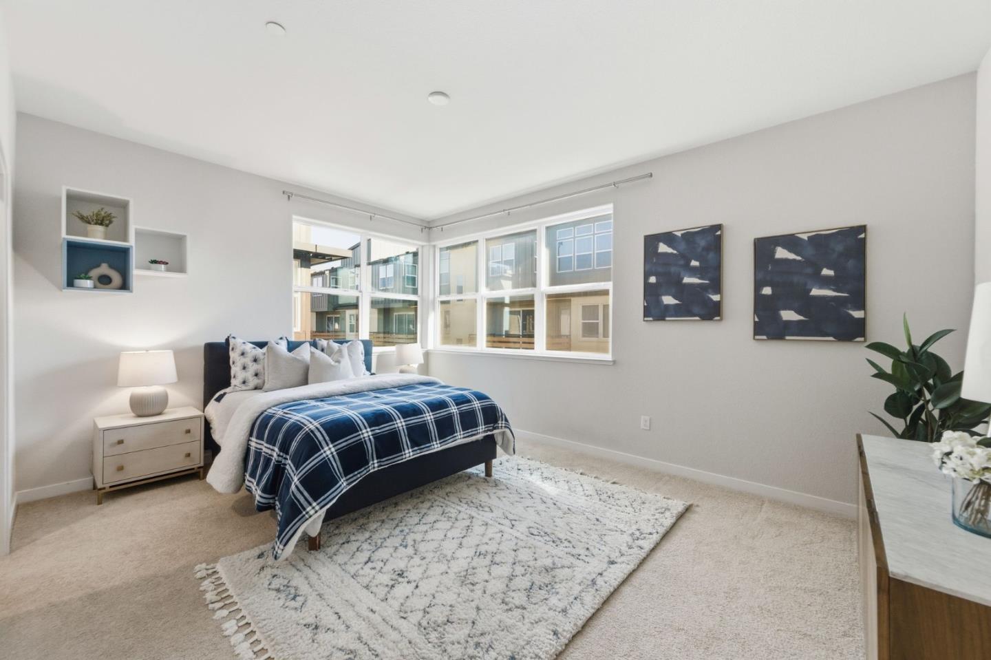 Detail Gallery Image 19 of 48 For 1938 Galileo Ln, San Jose,  CA 95133 - 3 Beds | 3/1 Baths