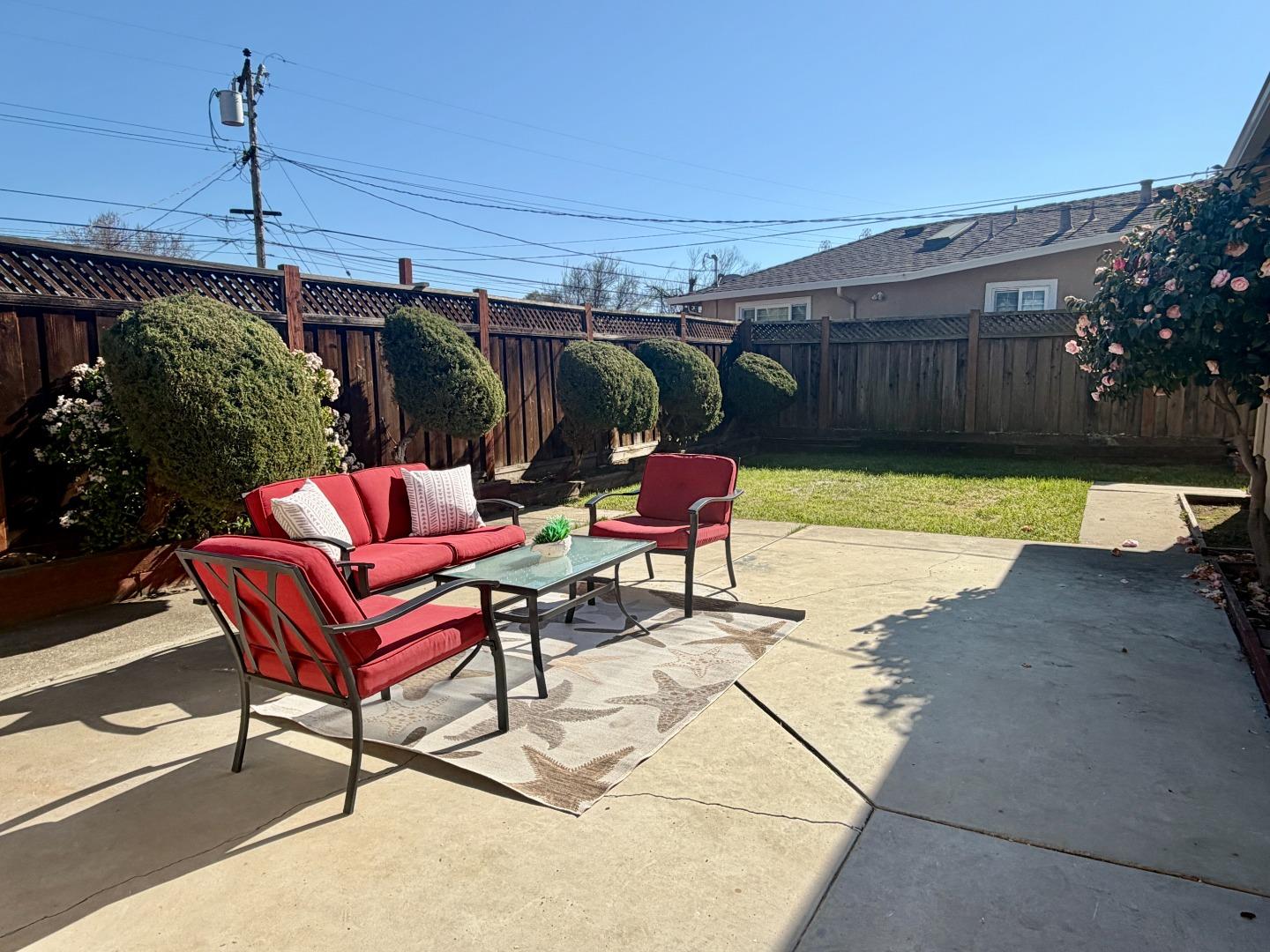 Detail Gallery Image 13 of 15 For 1018 Blair Ave, Sunnyvale,  CA 94087 - 3 Beds | 2 Baths