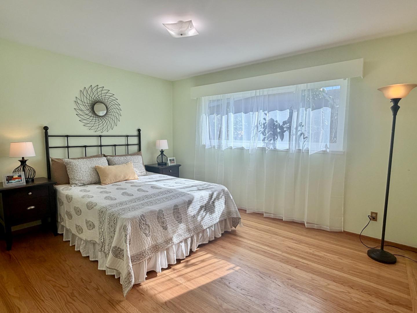 Detail Gallery Image 7 of 15 For 1018 Blair Ave, Sunnyvale,  CA 94087 - 3 Beds | 2 Baths