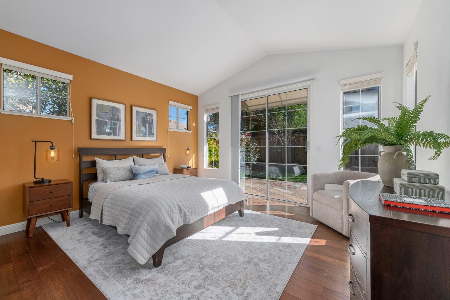 Detail Gallery Image 12 of 23 For 1544 Bouchard Dr, San Jose,  CA 95118 - 3 Beds | 2 Baths