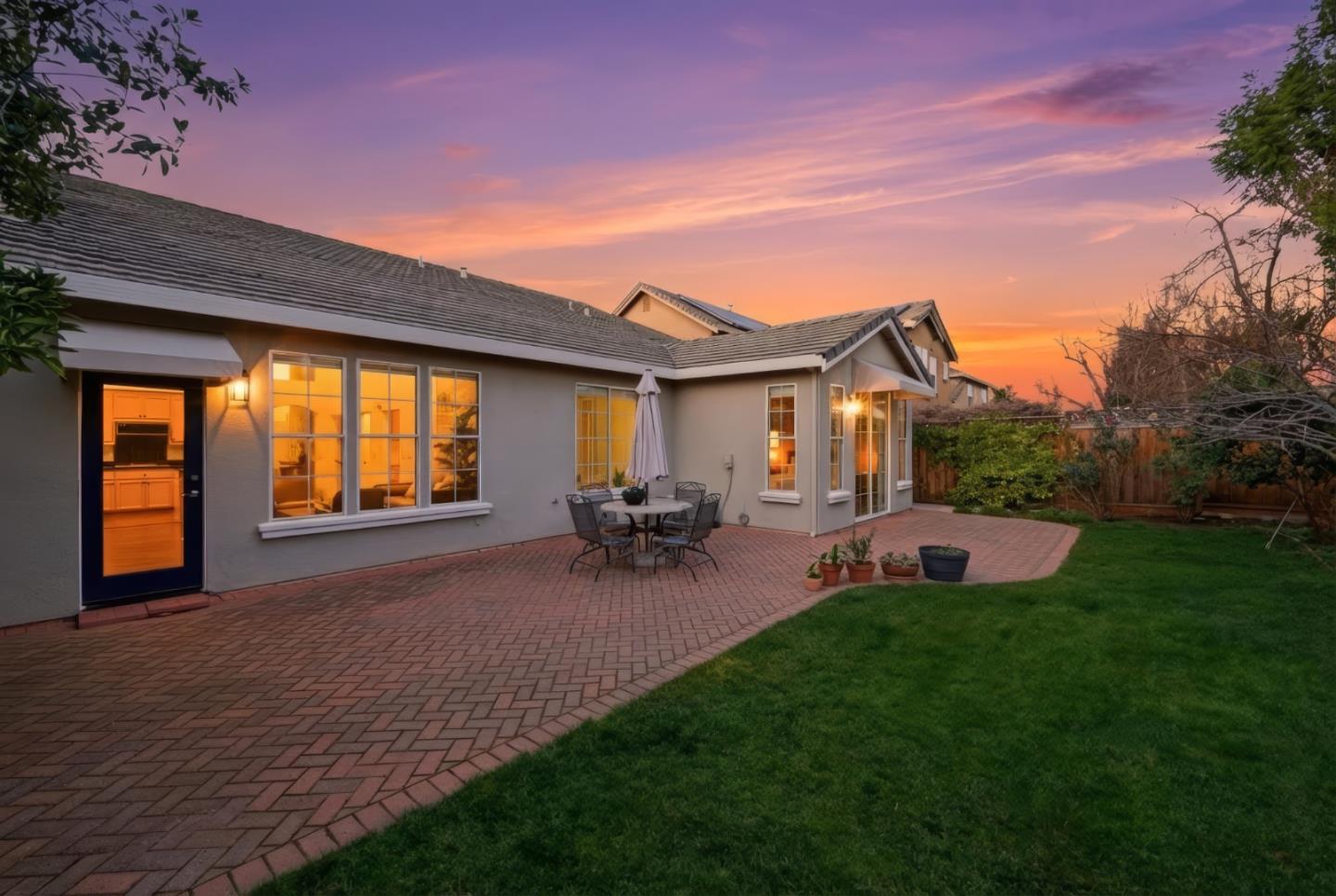 Detail Gallery Image 18 of 23 For 1544 Bouchard Dr, San Jose,  CA 95118 - 3 Beds | 2 Baths