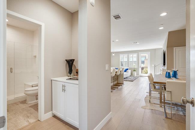 Detail Gallery Image 5 of 39 For 78 Sterling Ln, Morgan Hill,  CA 95037 - 3 Beds | 3 Baths