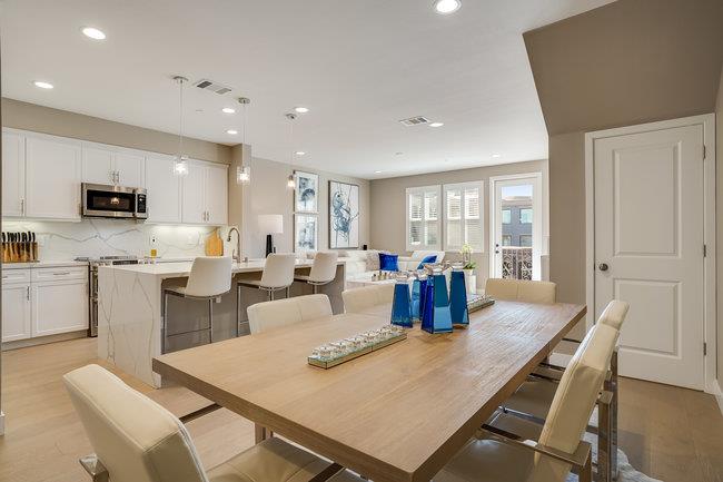 Detail Gallery Image 6 of 39 For 78 Sterling Ln, Morgan Hill,  CA 95037 - 3 Beds | 3 Baths