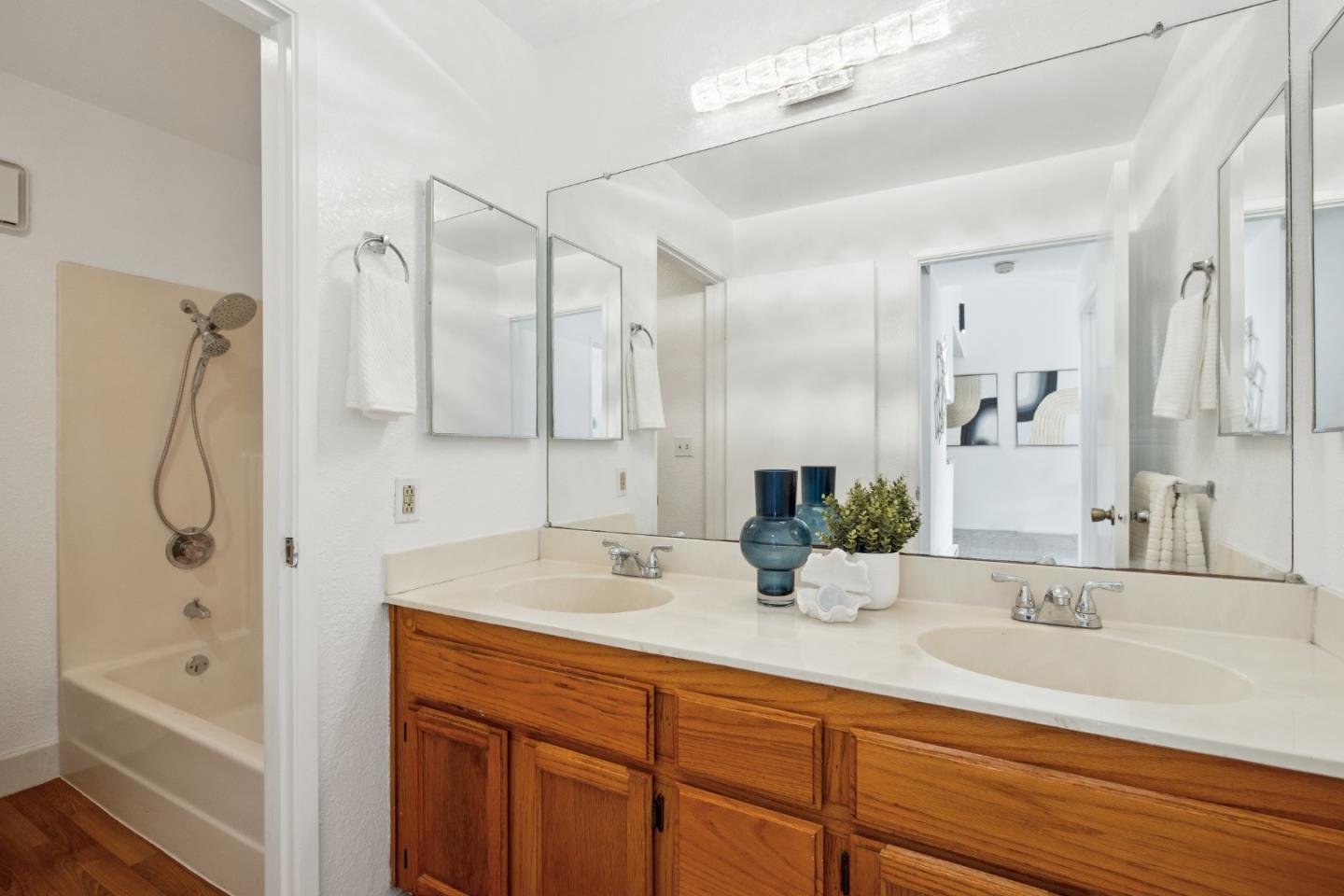 Detail Gallery Image 11 of 22 For 853 Woodside Way #230,  San Mateo,  CA 94401 - 1 Beds | 1 Baths