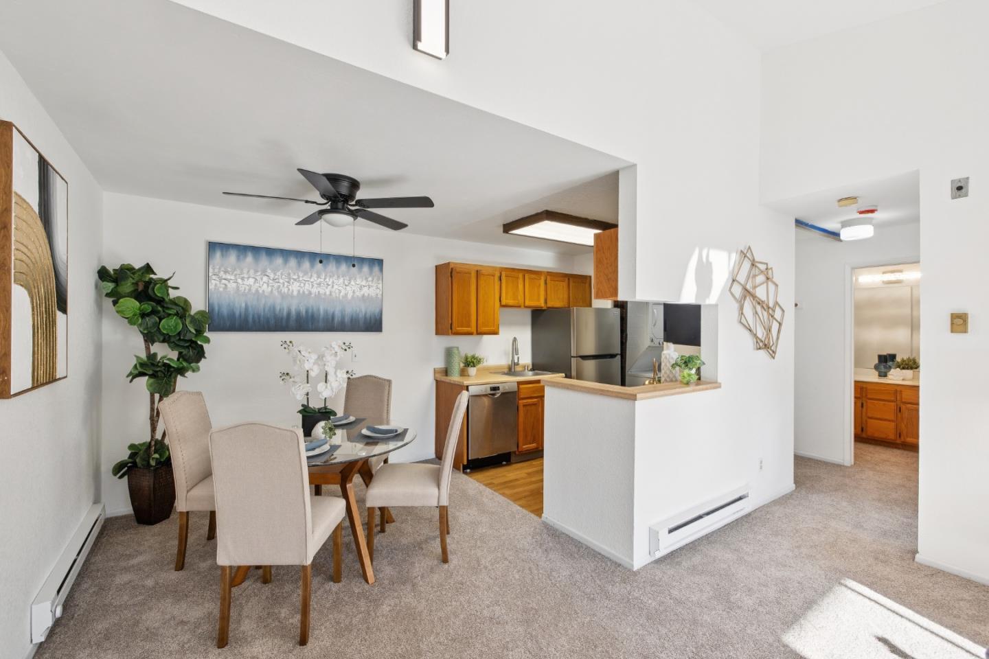 Detail Gallery Image 5 of 22 For 853 Woodside Way #230,  San Mateo,  CA 94401 - 1 Beds | 1 Baths