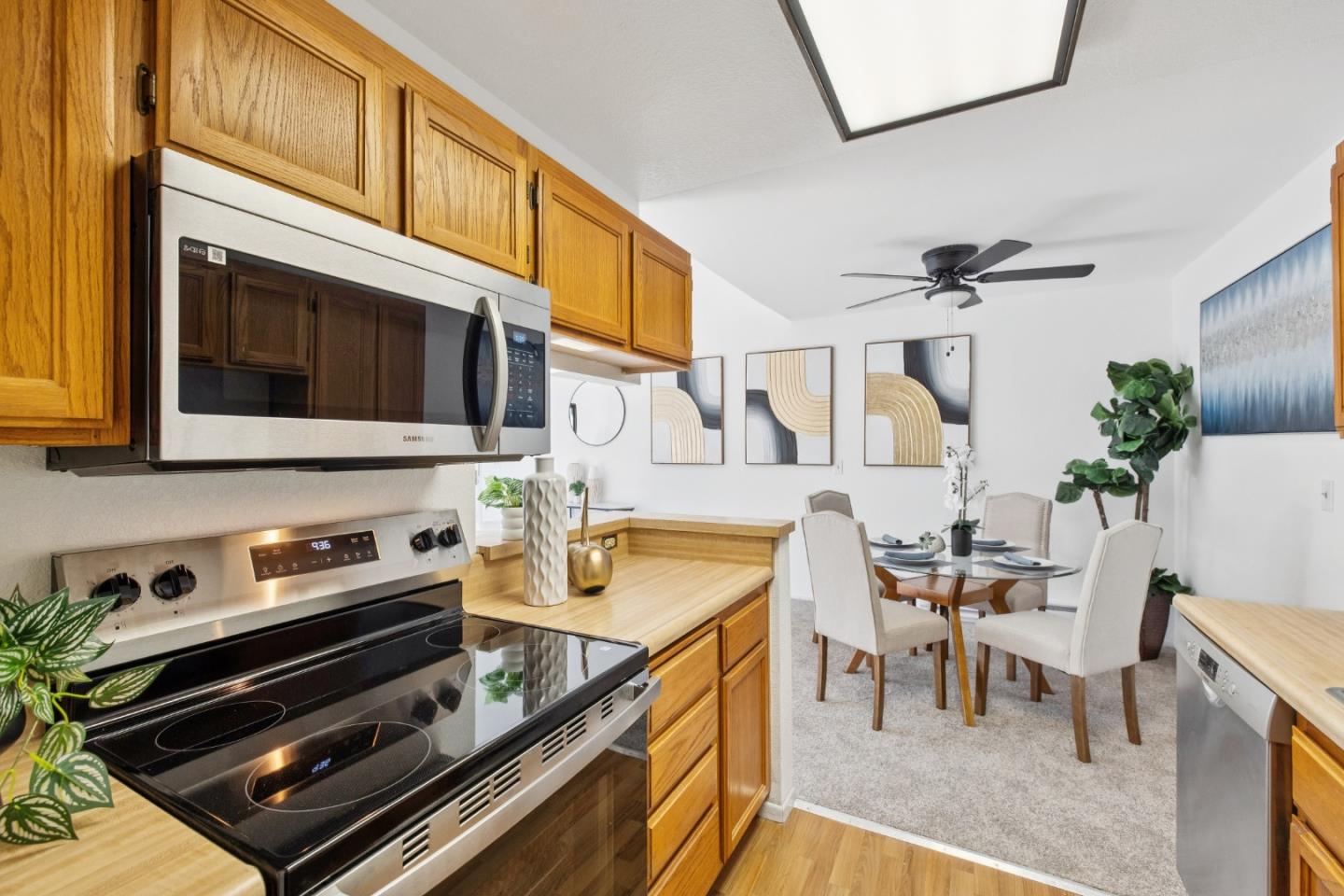 Detail Gallery Image 7 of 22 For 853 Woodside Way #230,  San Mateo,  CA 94401 - 1 Beds | 1 Baths