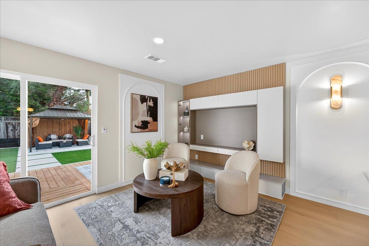 Detail Gallery Image 15 of 41 For 1980 Foxworthy Ave, San Jose,  CA 95124 - 4 Beds | 3 Baths