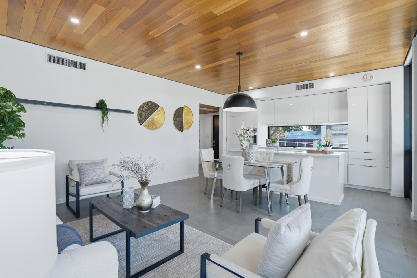 Detail Gallery Image 18 of 73 For 2260 Clarke Ave, East Palo Alto,  CA 94303 - 4 Beds | 3 Baths