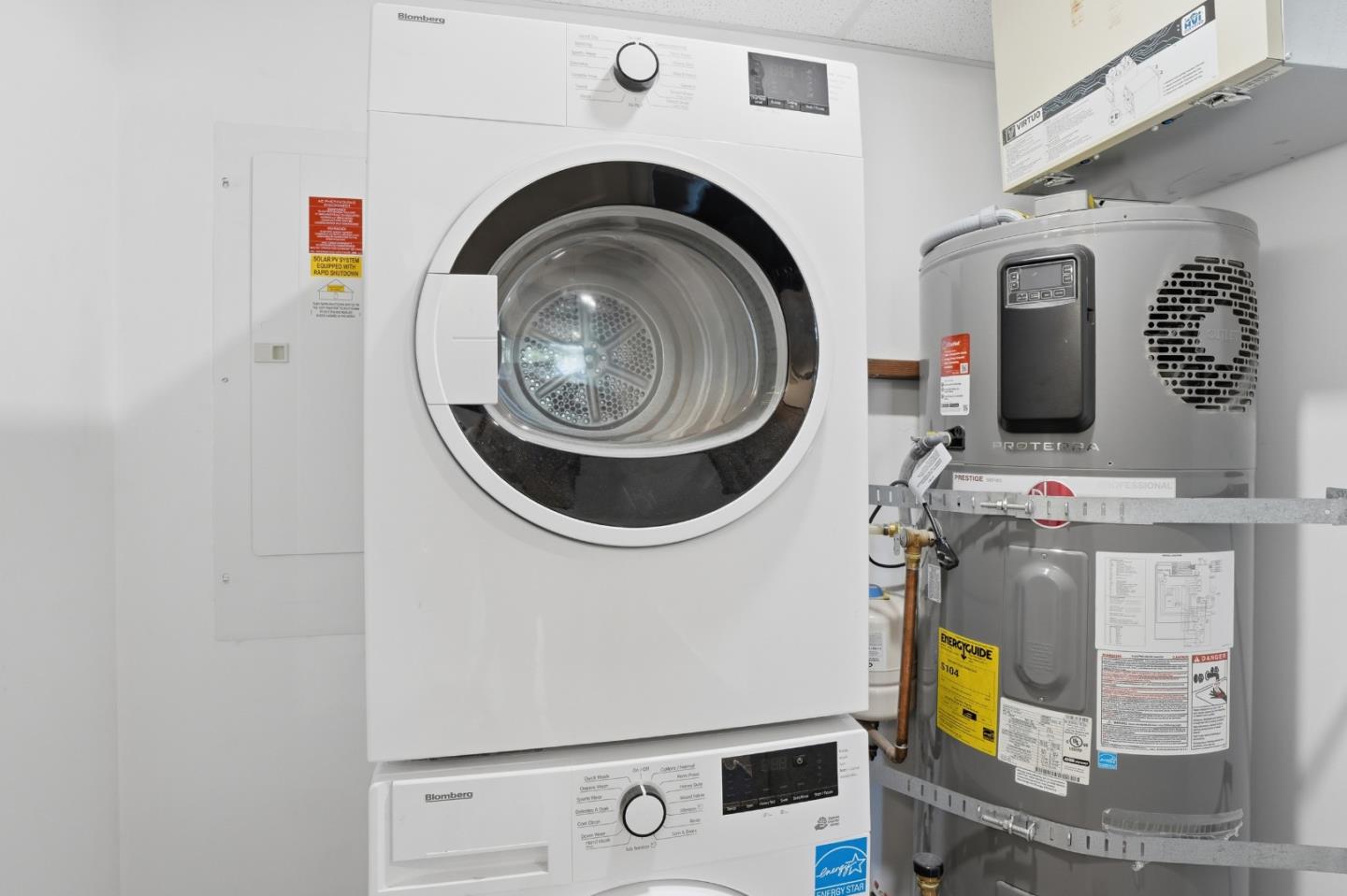 Detail Gallery Image 31 of 73 For 2260 Clarke Ave, East Palo Alto,  CA 94303 - 4 Beds | 3 Baths