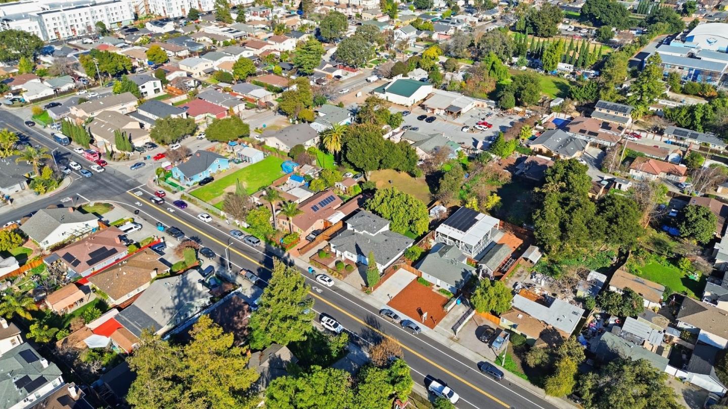Detail Gallery Image 71 of 73 For 2260 Clarke Ave, East Palo Alto,  CA 94303 - 4 Beds | 3 Baths