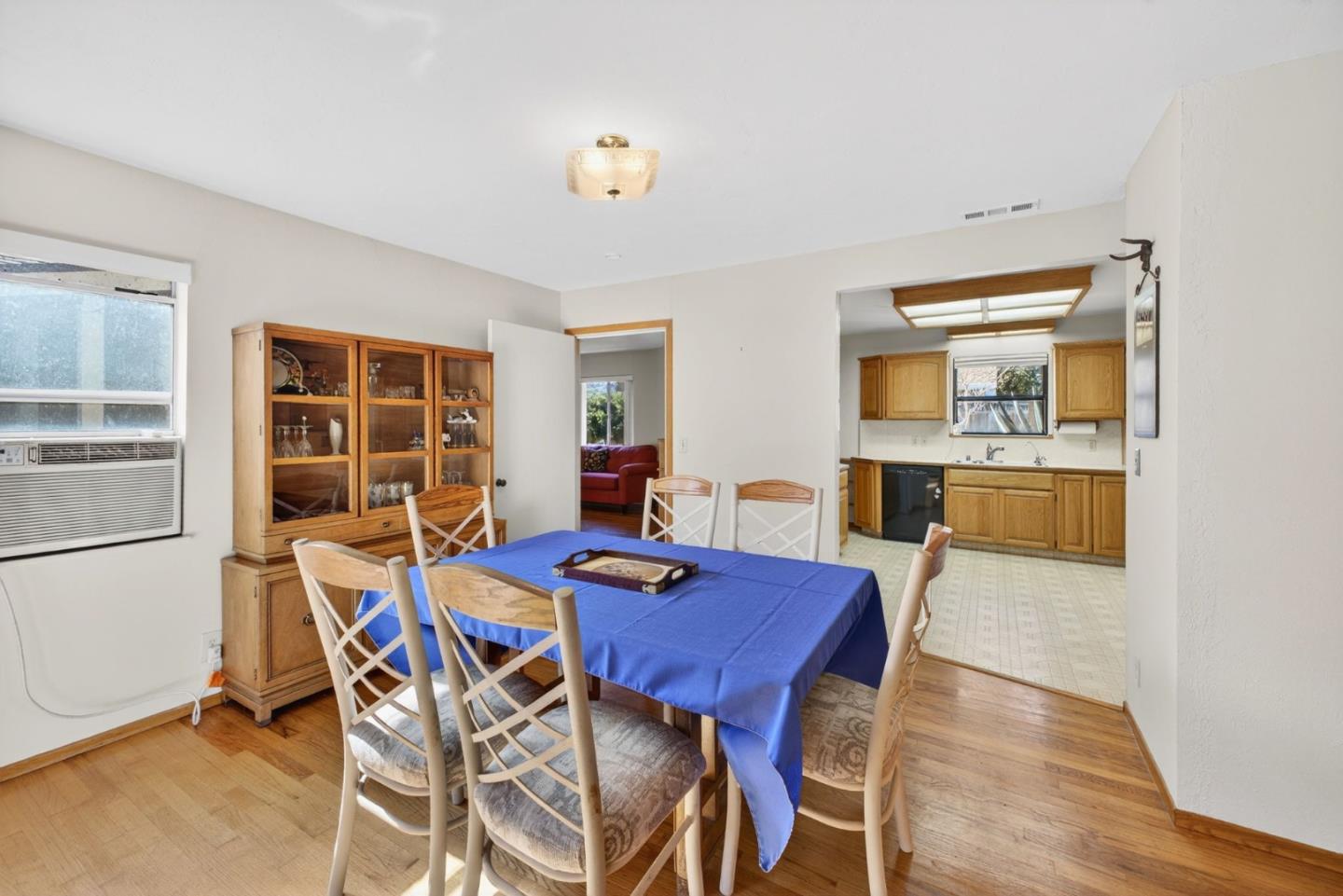 Detail Gallery Image 15 of 33 For 16000 Blossom Hill Rd, Los Gatos,  CA 95032 - 3 Beds | 2 Baths