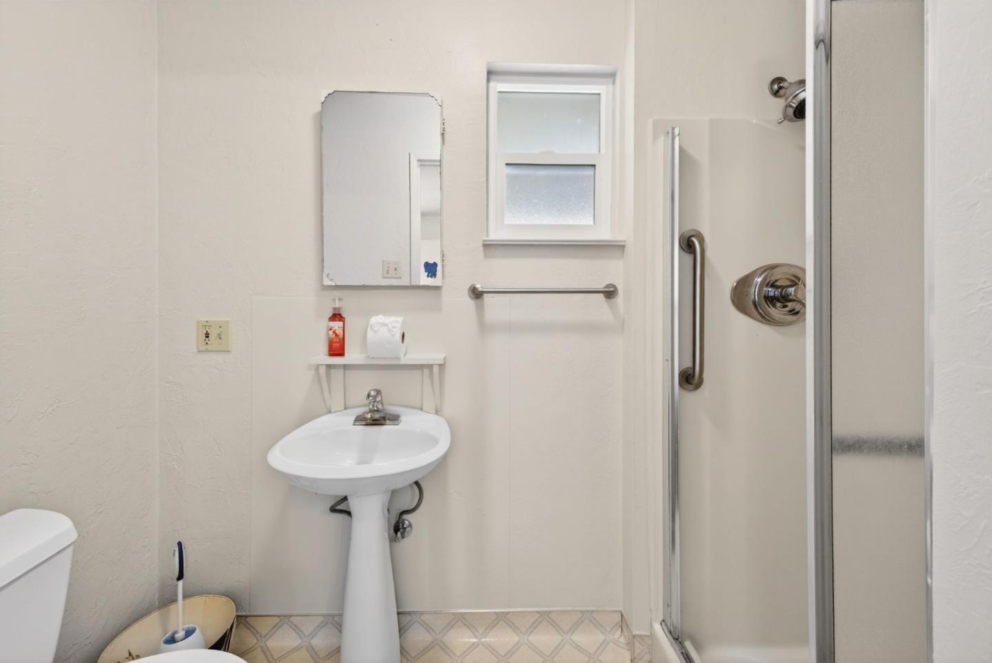 Detail Gallery Image 26 of 33 For 16000 Blossom Hill Rd, Los Gatos,  CA 95032 - 3 Beds | 2 Baths