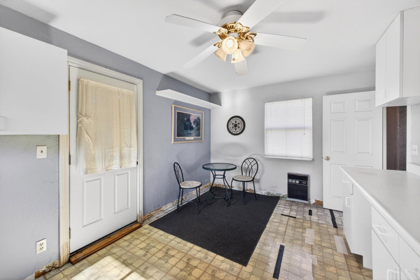 Detail Gallery Image 29 of 33 For 16000 Blossom Hill Rd, Los Gatos,  CA 95032 - 3 Beds | 2 Baths