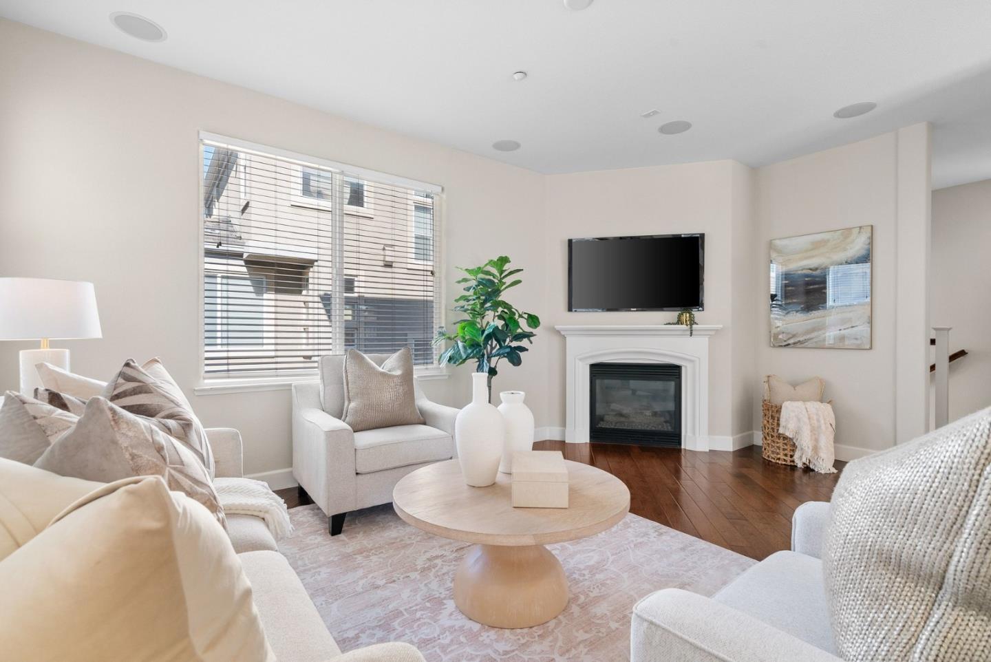 Detail Gallery Image 16 of 62 For 3541 Stout Pl, Santa Clara,  CA 95051 - 3 Beds | 3/1 Baths