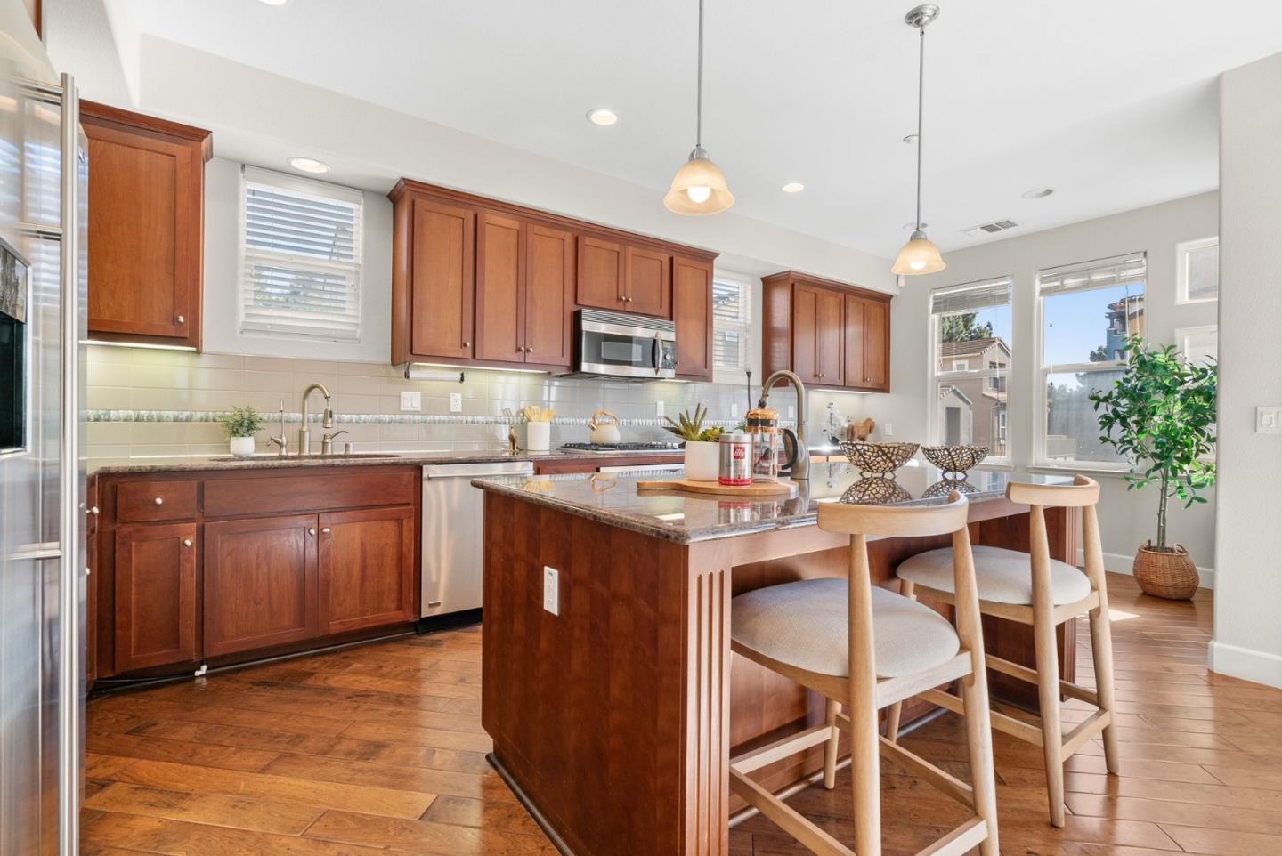 Detail Gallery Image 35 of 62 For 3541 Stout Pl, Santa Clara,  CA 95051 - 3 Beds | 3/1 Baths