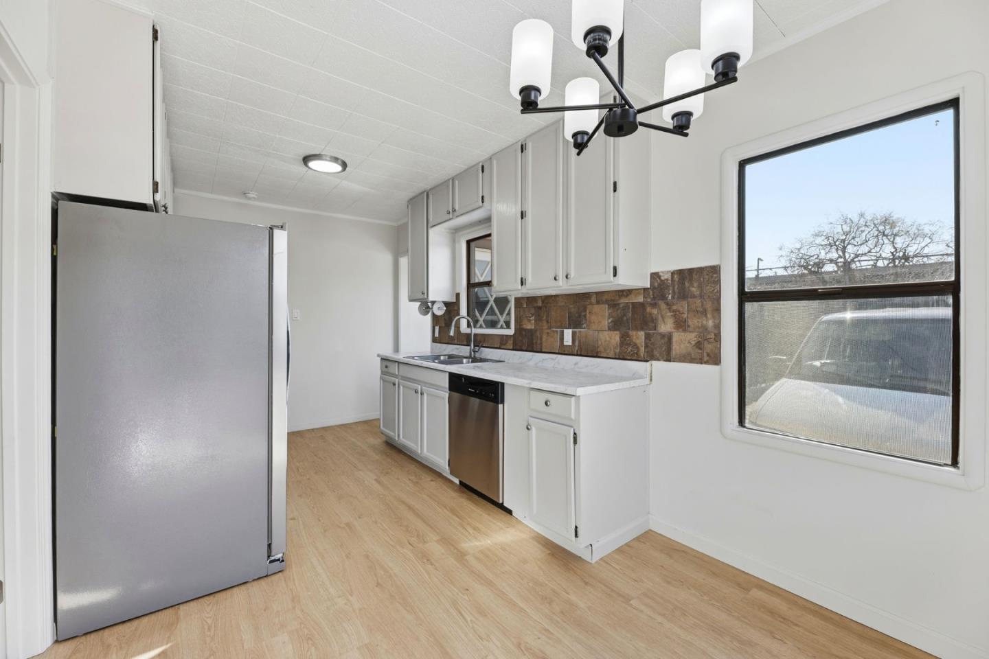 Detail Gallery Image 12 of 26 For 26786 Clarkford St, Hayward,  CA 94544 - 4 Beds | 2 Baths