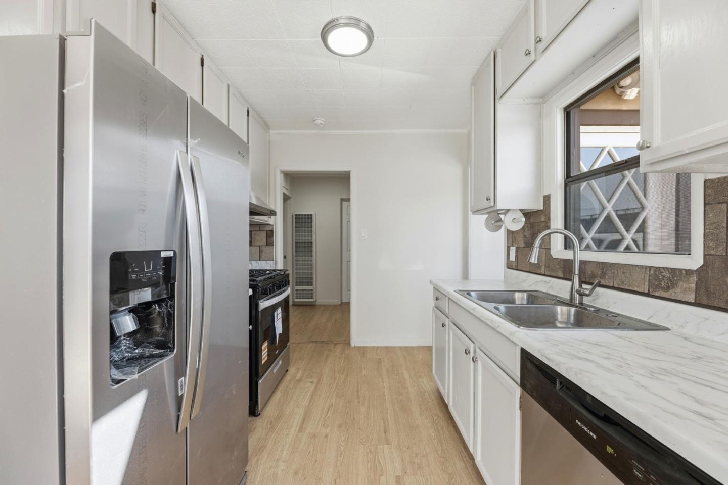 Detail Gallery Image 7 of 26 For 26786 Clarkford St, Hayward,  CA 94544 - 4 Beds | 2 Baths