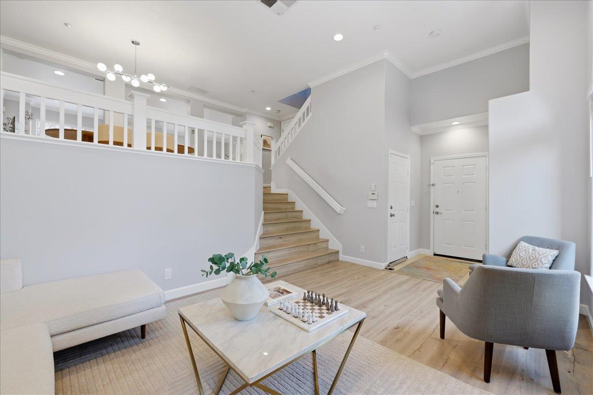 Detail Gallery Image 10 of 68 For 3066 Nattinger Ln, San Jose,  CA 95125 - 3 Beds | 2/1 Baths