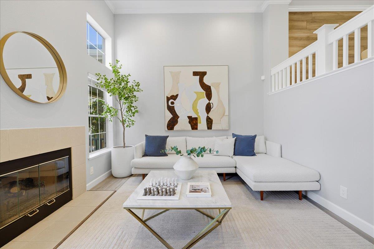 Detail Gallery Image 4 of 68 For 3066 Nattinger Ln, San Jose,  CA 95125 - 3 Beds | 2/1 Baths