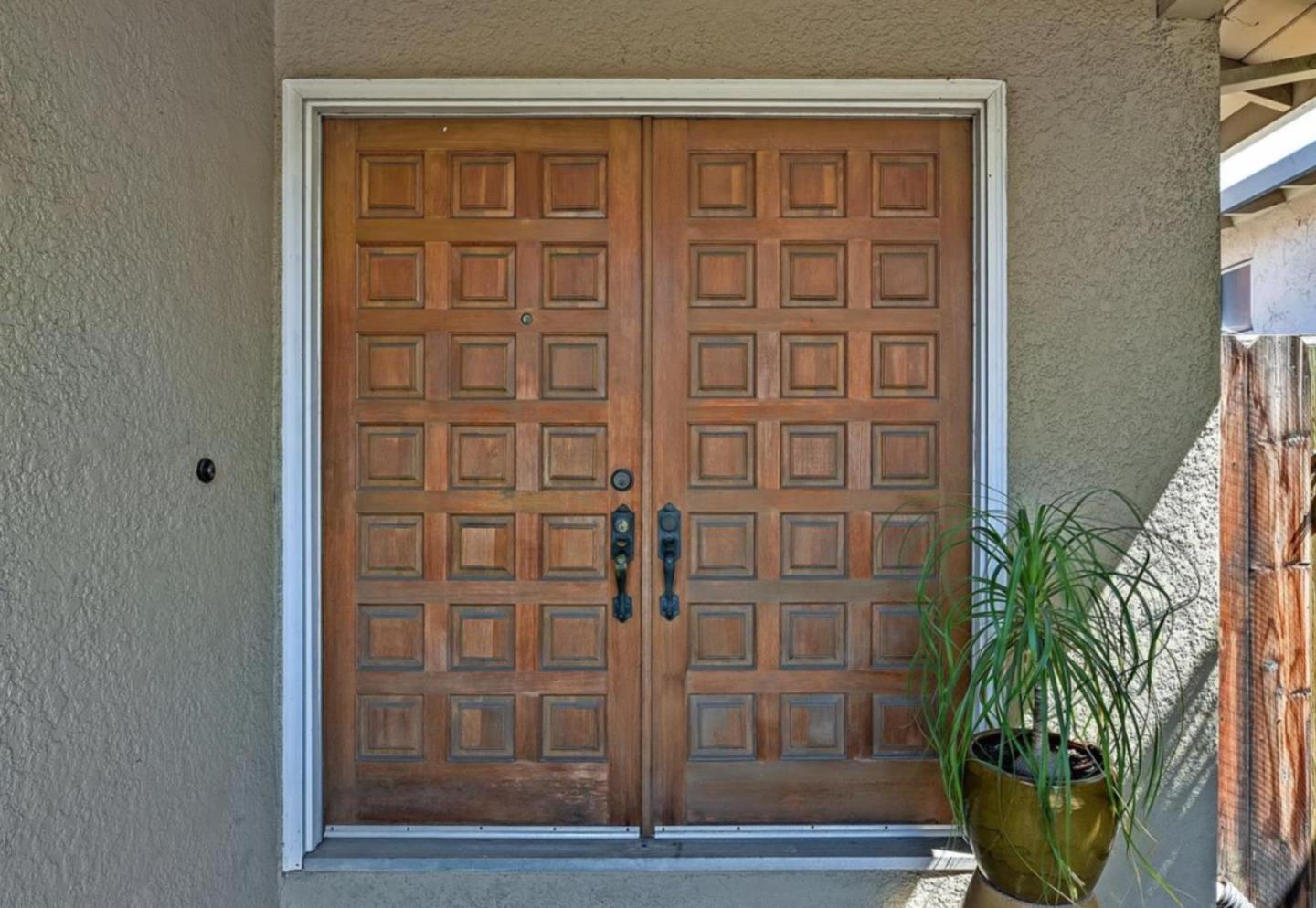 Detail Gallery Image 2 of 32 For 6558 Crown Blvd, San Jose,  CA 95120 - 3 Beds | 2 Baths