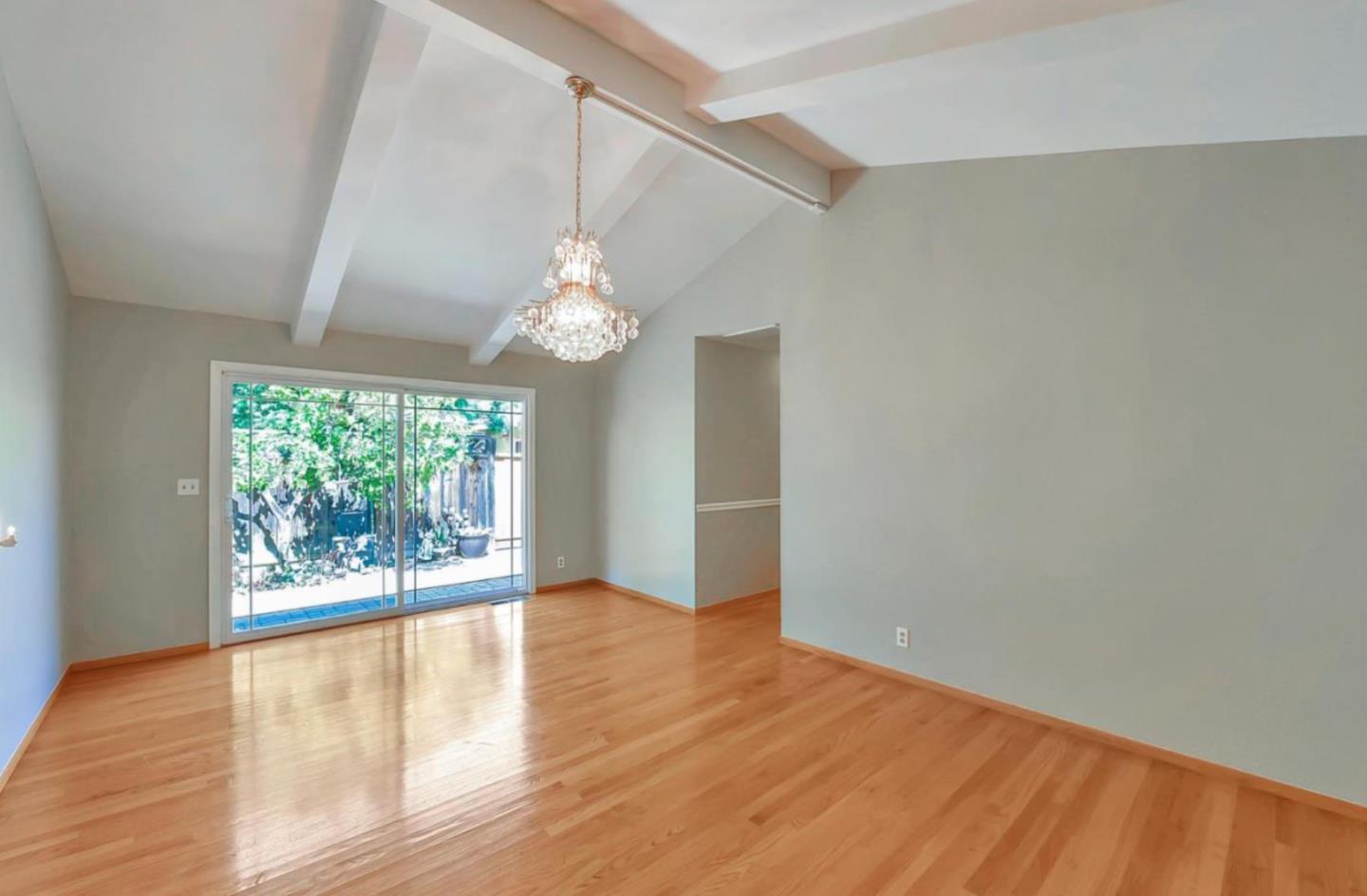 Detail Gallery Image 7 of 32 For 6558 Crown Blvd, San Jose,  CA 95120 - 3 Beds | 2 Baths