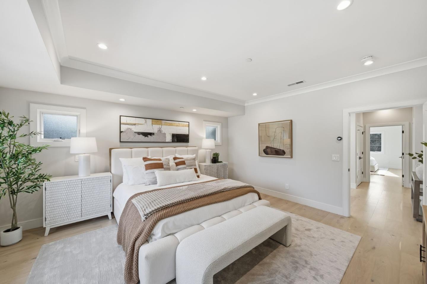 Detail Gallery Image 25 of 62 For 909 Waverley St, Palo Alto,  CA 94301 - 6 Beds | 6/1 Baths